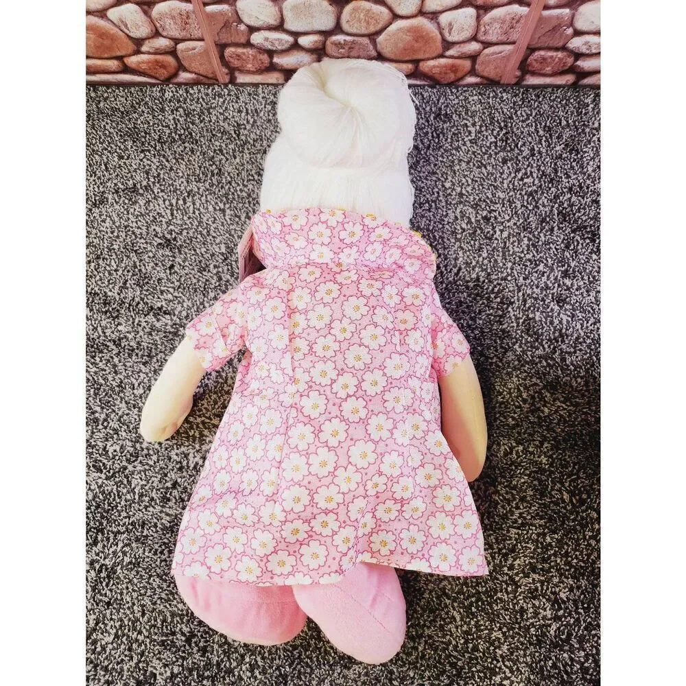 CREATIVE HOME AND KITCHEN ABUELITA ROSA SINGING PLUSH TOYS #B9